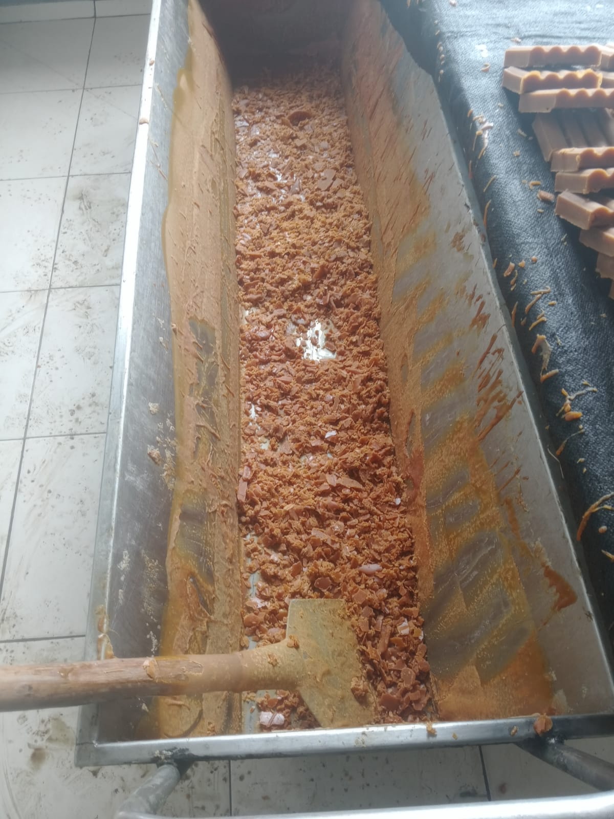 f4922917-fa65-47e1-9b0a-f594bbef5357